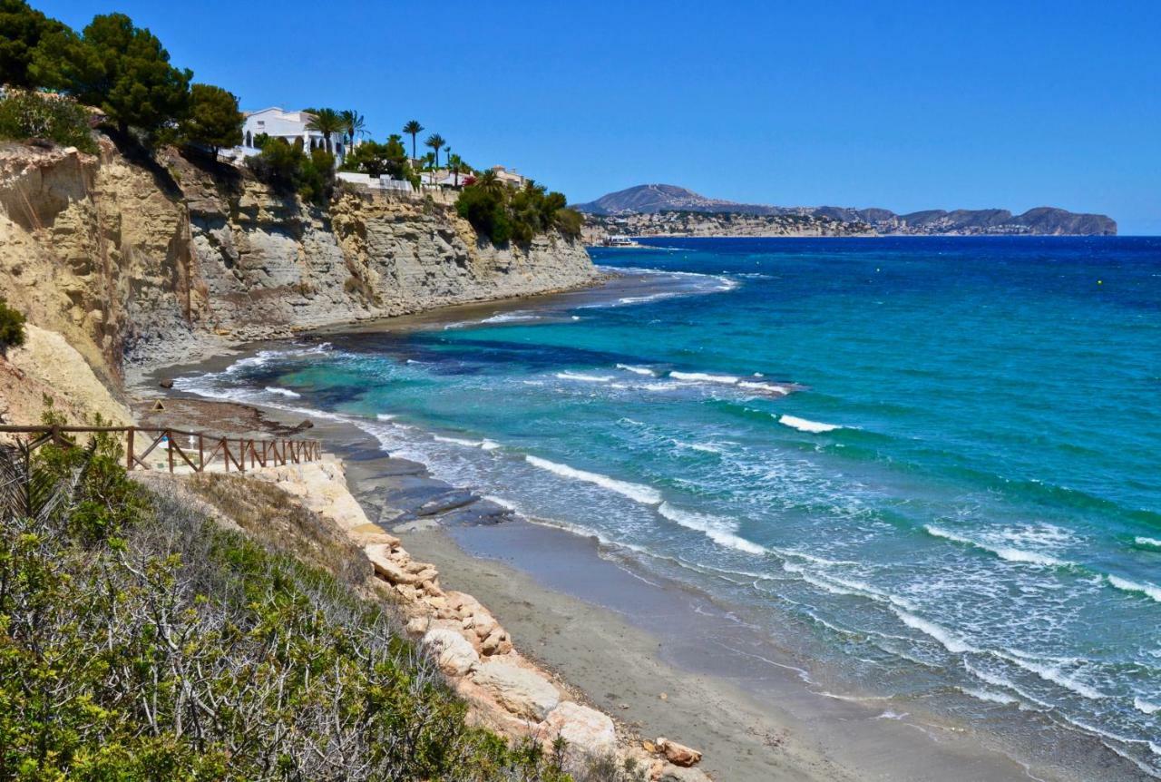 Villa Calalga Сasa Frente A La Playa Con Piscina Privada Calpe Exterior foto