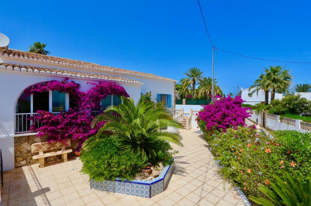 Villa Calalga Сasa Frente A La Playa Con Piscina Privada Calpe Exterior foto